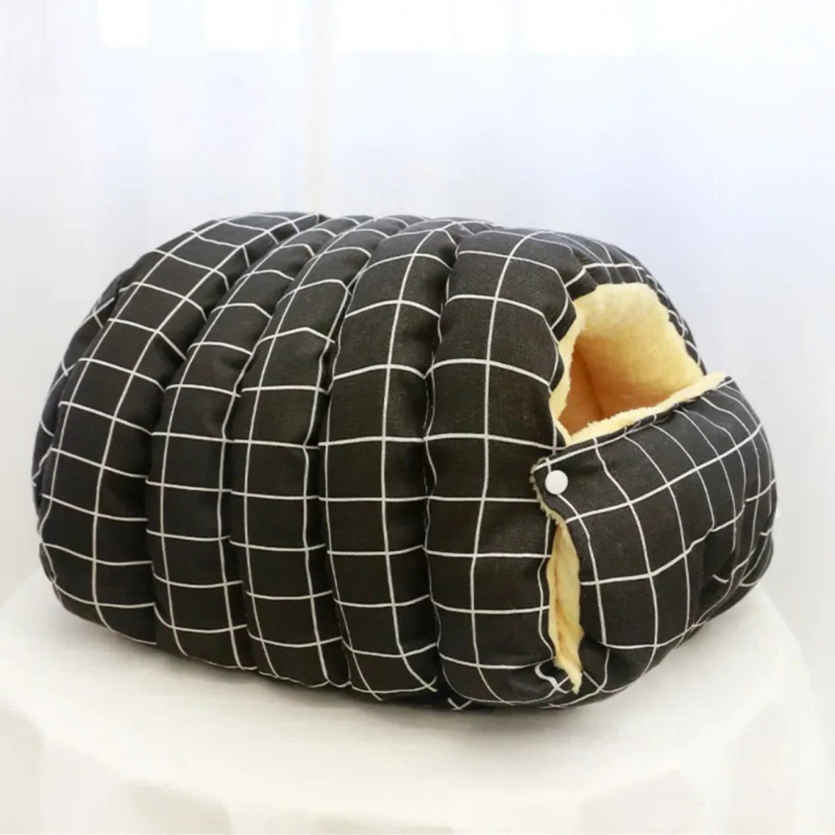 Double - Sided Cat Shelter Bed - Cat Shelter - Wild Eye Vision