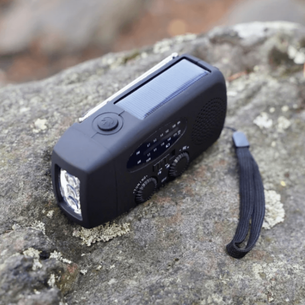 Portable Multi - Function Wind - Up Radio - Wind - Up Radio - Wild Eye Vision