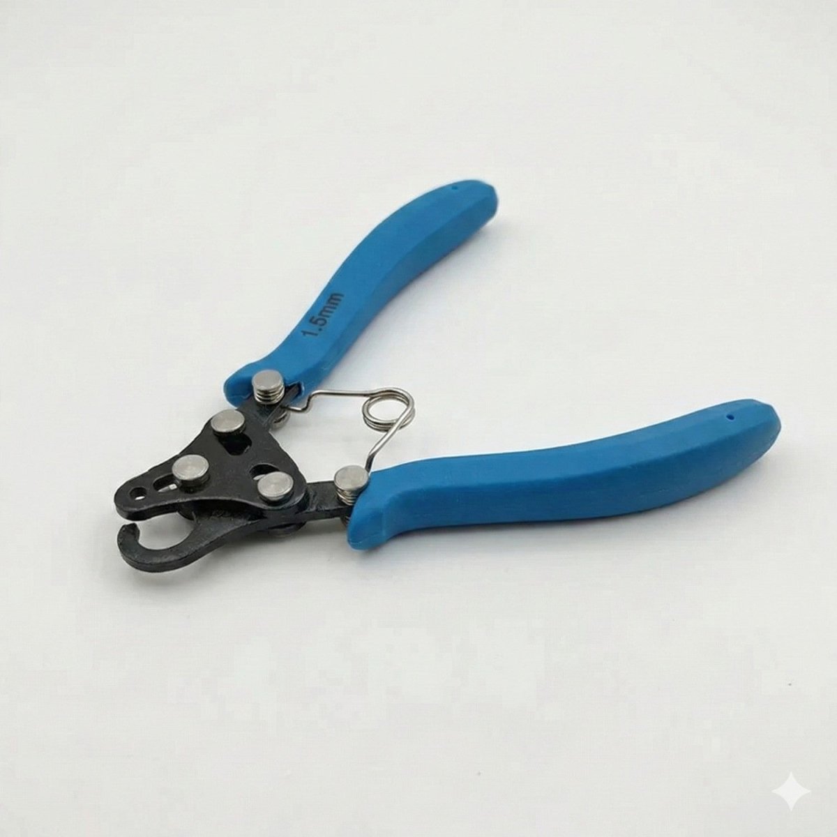 Precision Jewelry Looping Pliers - Jewelry Plier - Wild Eye Vision