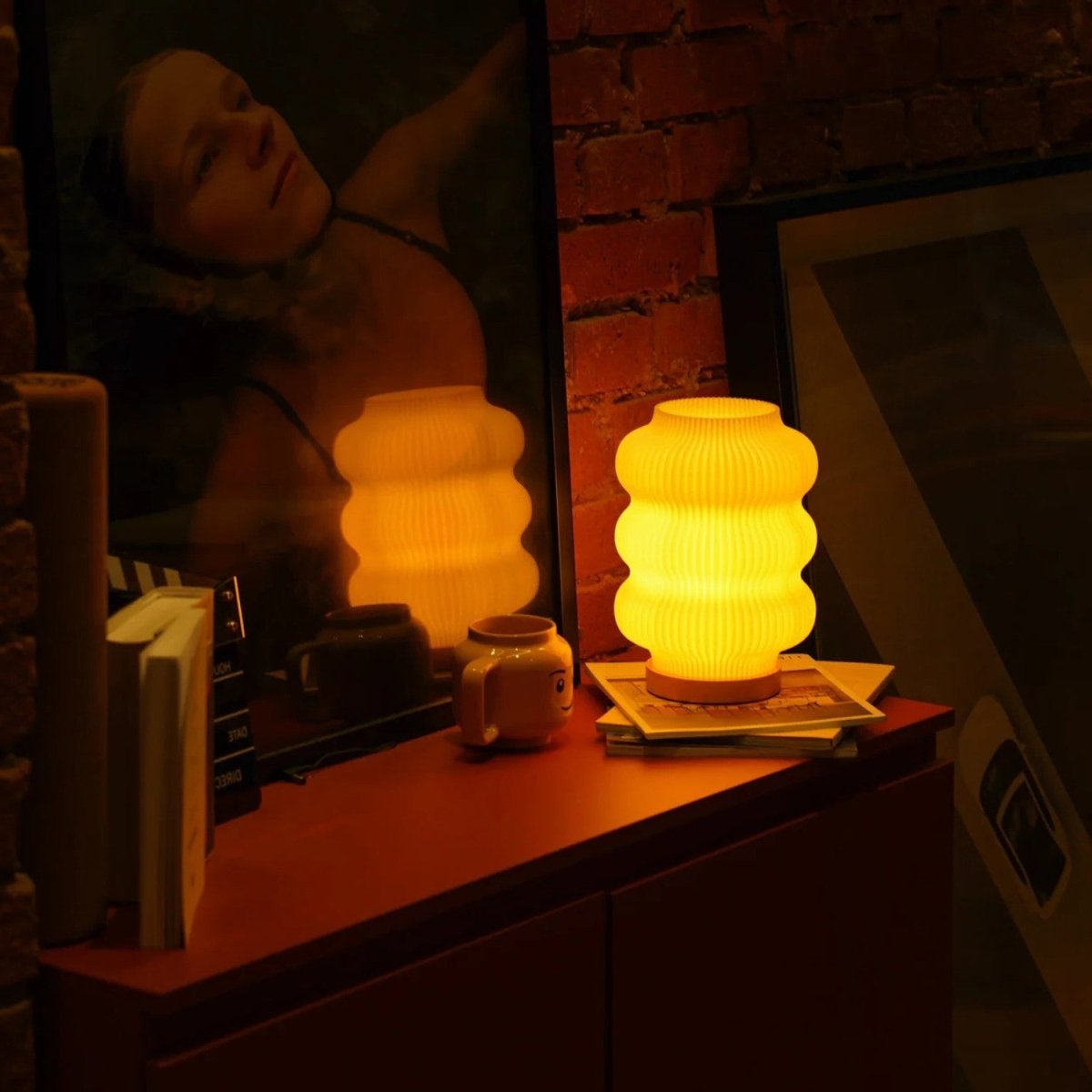 Rounded Glow Table Lamp - Table Lamp - Wild Eye Vision