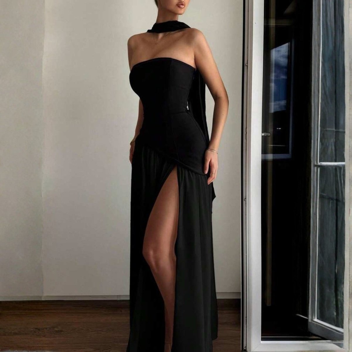 Fitted Bodice Maxi Dress - Maxi Dress - Wild Eye Vision