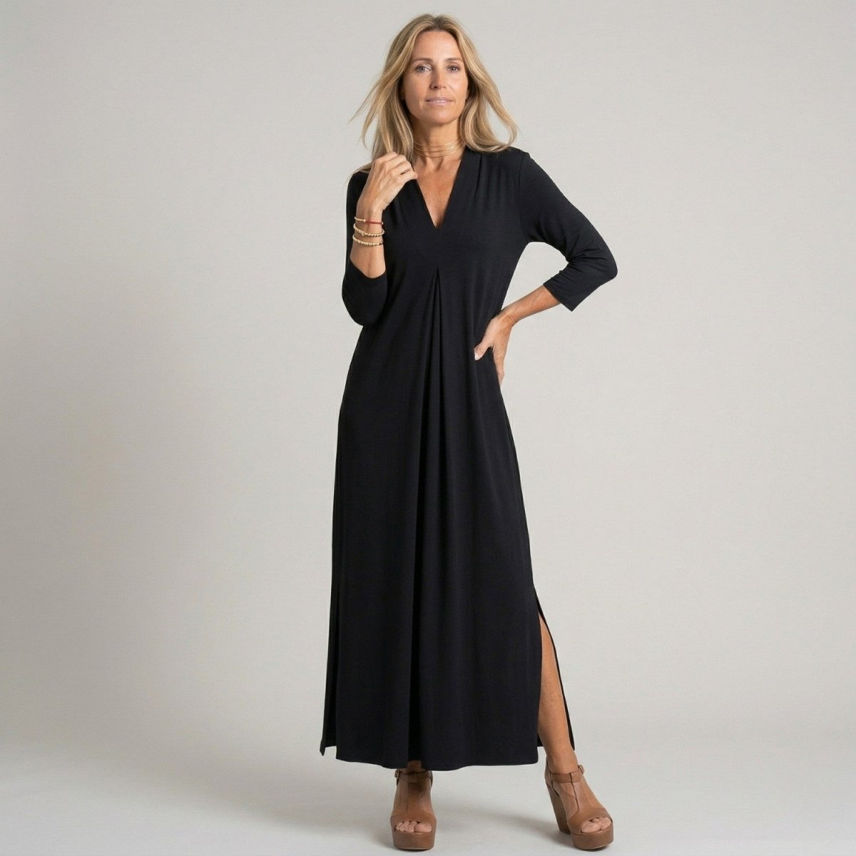 Relaxed V Neck Maxi Dress - Maxi Dress - Wild Eye Vision