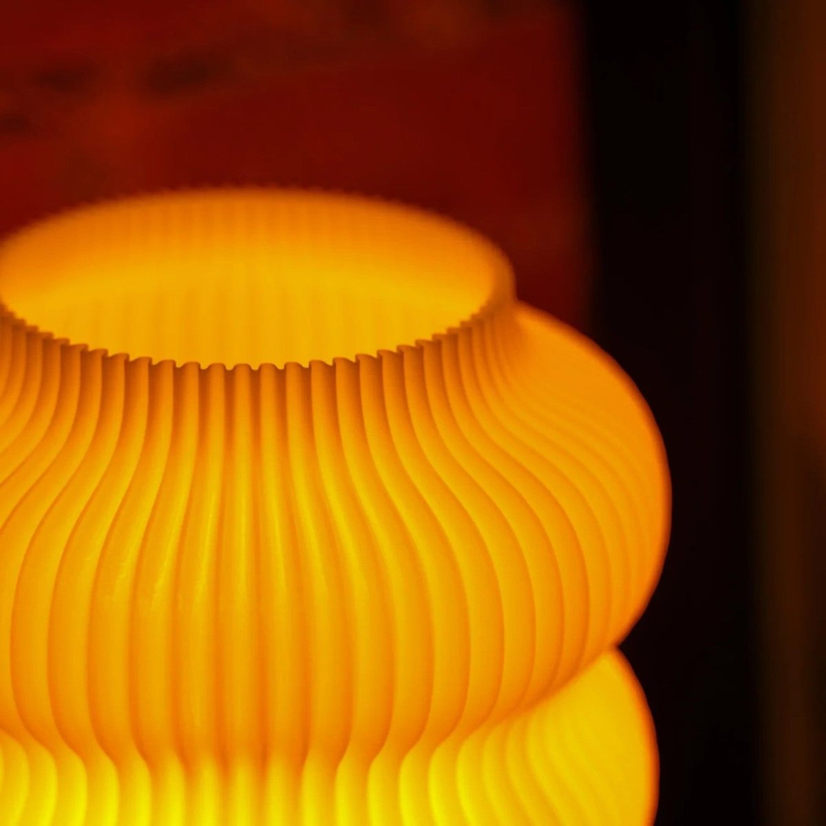 Rounded Glow Table Lamp - Table Lamp - Wild Eye Vision