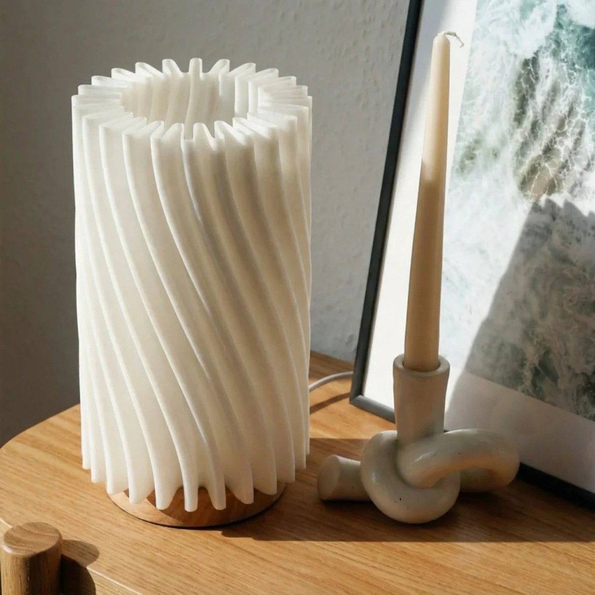 Twisted Glow Table Lamp - Table Lamp - Wild Eye Vision